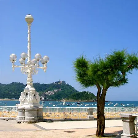 Larraitz Апартаменты *